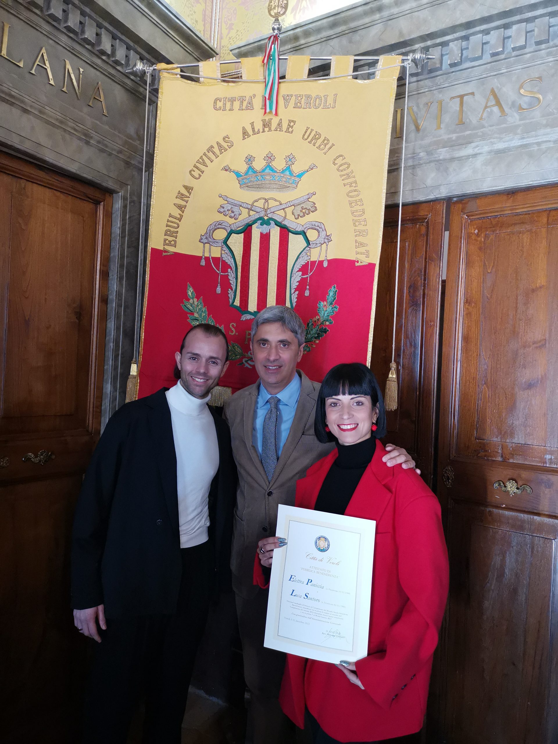 Luca e Elettra premiati come cittadini meritevoli